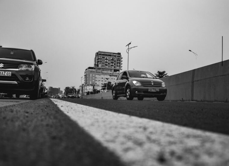 Vehicles on a city road in Kinshasa; photograph of Democratic Republic of the Congo